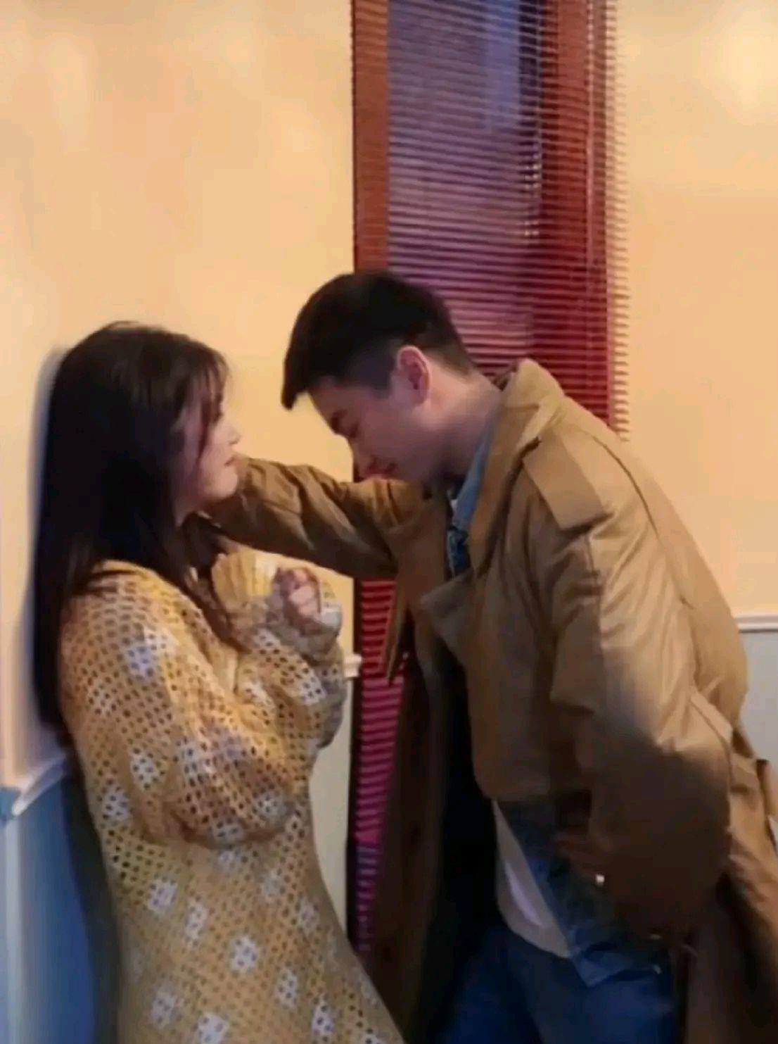 陈妍希|朱亚文光头像葛优?陈晓陈妍希太甜了?张杰晒新年的22个愿望?