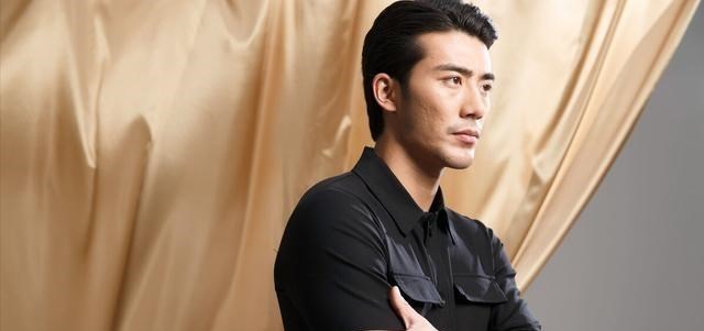 缘来妈咪|“条件太差的配不上我”凤凰男自视清高只谈钱不谈爱，凭实力单身