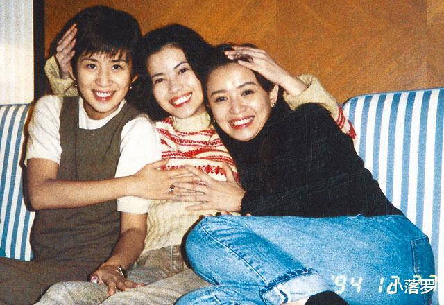 蓝洁瑛|您见过这样的蓝洁瑛吗？同刘嘉玲穿泳装跳舞，图22与刘德华拉勾