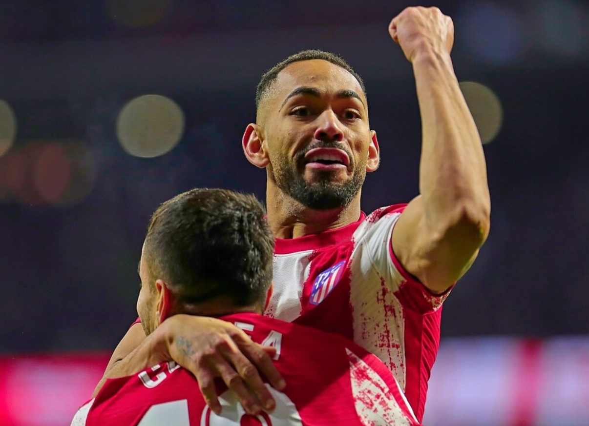 梅西|大冷門！1-2！西蒙尼遭暴擊，日本球星補(bǔ)時(shí)絕殺，格列茲曼啞火