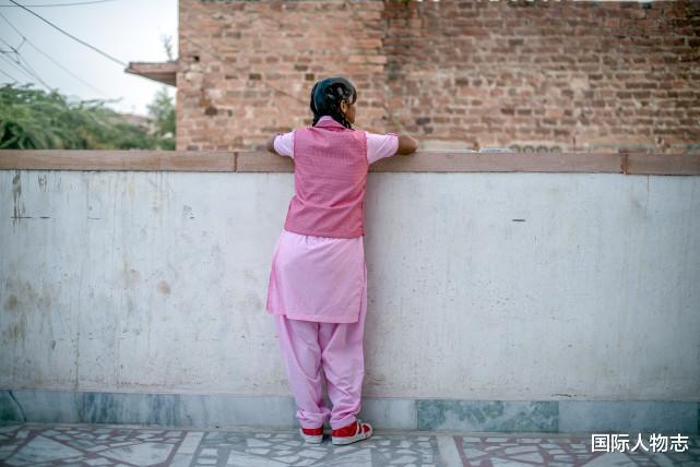 印度12歲女孩被父母以800多元賣給46歲男子，當晚被迫成親-圖2