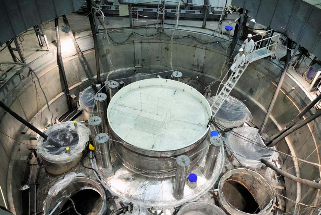 神舟十三号 20多年来，日本在地下1000米深处存储了5万吨超纯水，意欲何为？