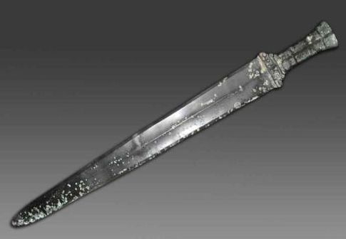 菜菜叶|青铜剑千年不锈之谜：为什么秦始皇的青铜剑千年不绣？