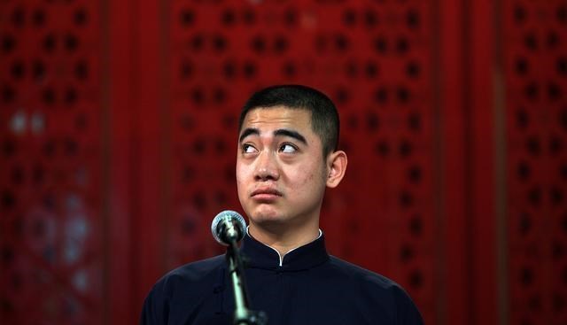 相声|孔云龙是怎么出车祸的？他曾在台上亲口说过，把观众逗得大笑