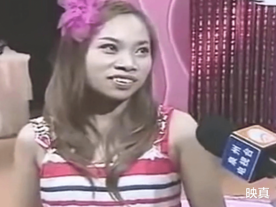 凤姐|在美国11年，曾放言“宁愿死也要留在美国”的凤姐，如今认清现实