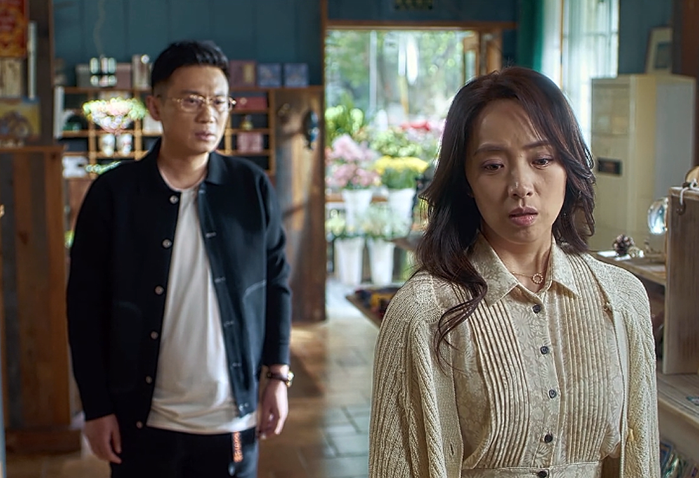 卓然|《爱上特种兵》膈应 张一驰感染田勇牺牲 卓然除了没自由啥都有