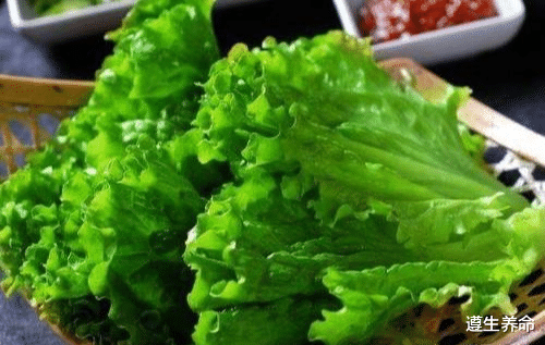 蔬菜|天冷了皮肤干燥,这5种蔬菜维生素高,皮肤光滑又细嫩,真漂亮