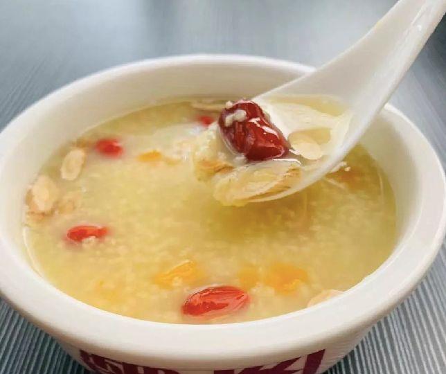 百艾堂|黄芪和它搭配！秋天常喝，气血通畅，健康过秋季！