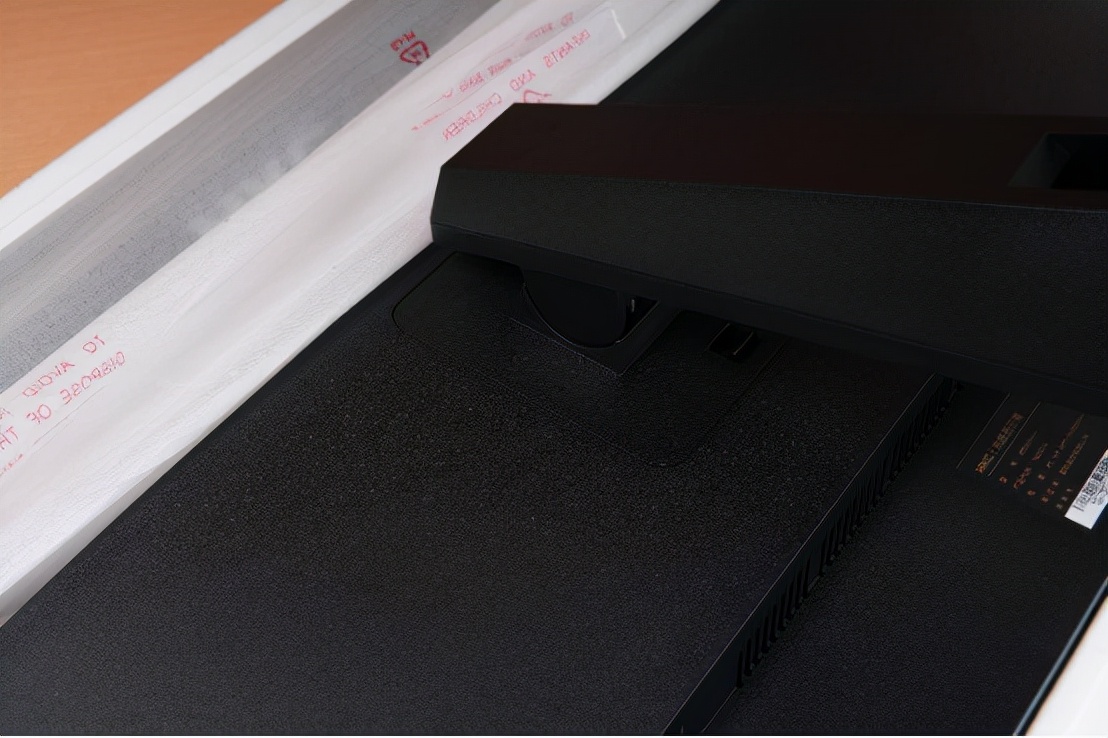 5G|这才叫降维打击!无敌!HKC T3252U 4K显示器剁手体验