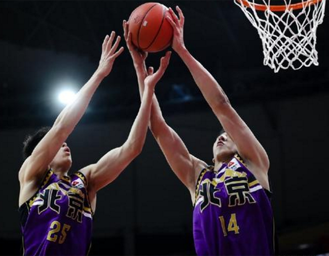 李春江|清算還是擺爛？CBA名帥恐下課在即，球員失控，一度力爭(zhēng)總冠軍