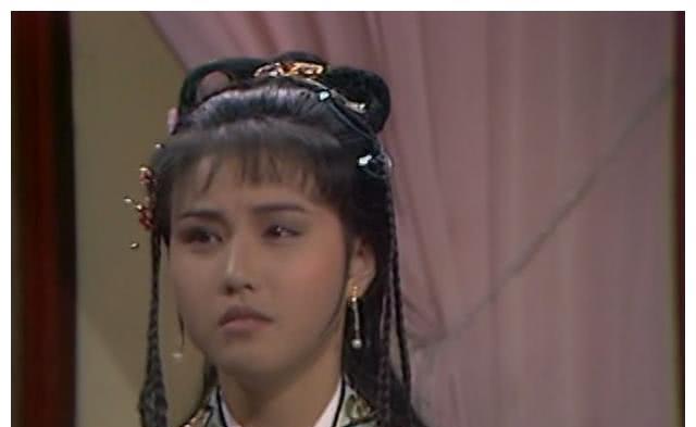 张嘉倪|20年过去，患红斑狼疮隐退的周海媚，怎么突然不红了？