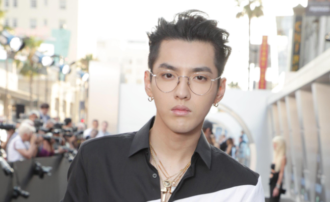 吴亦凡|吴亦凡的商业版图:成立音乐厂牌,经营潮牌,刚组建赛车车队