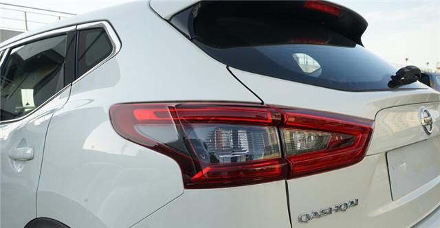 日产逍客|日产逍客搭载2.0L发动机，开起来到底怎么样，作为家用值得购买吗