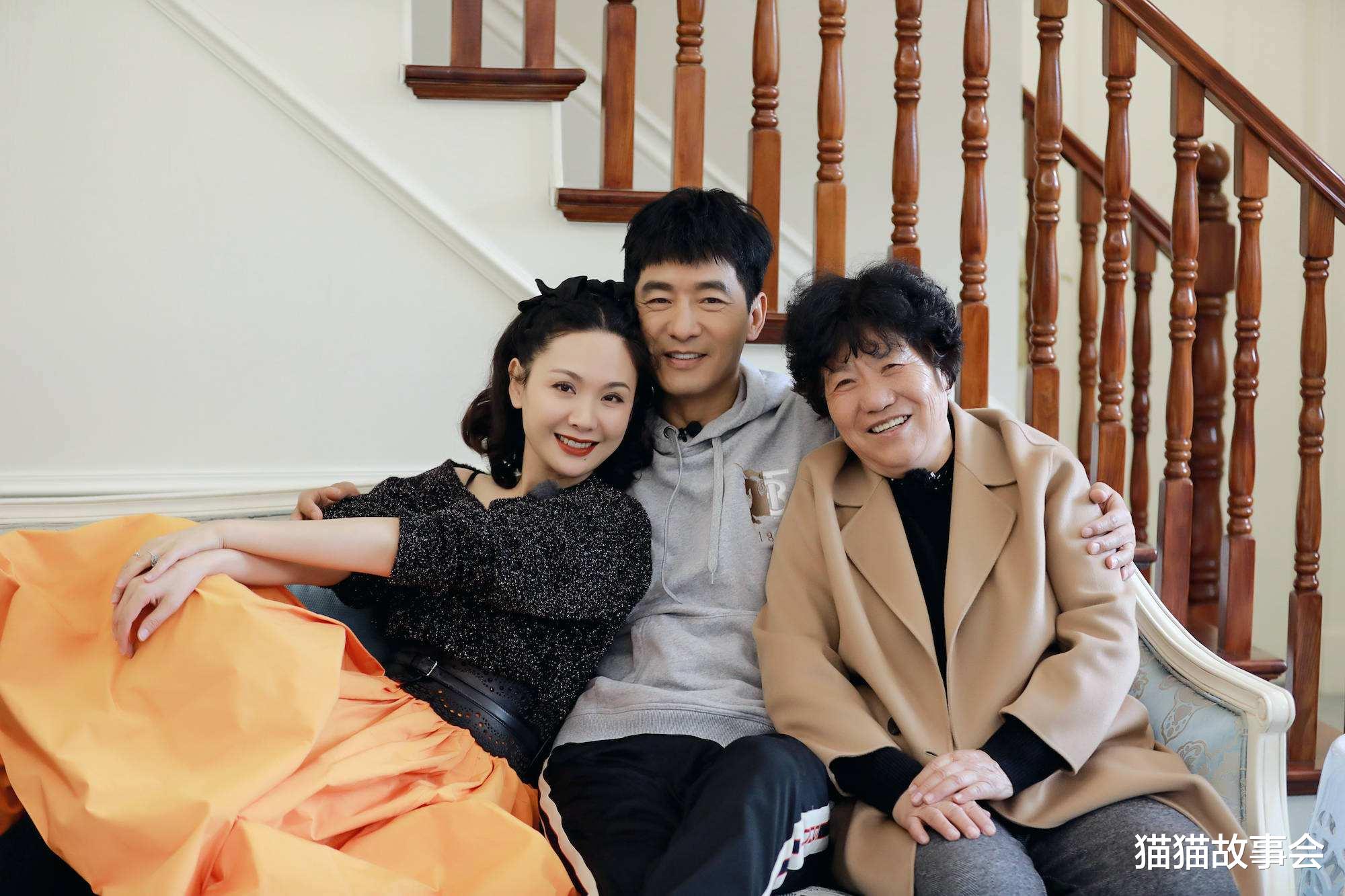 |辞职了吗？妈住院了拿啥治，咱是AA制，离婚吧