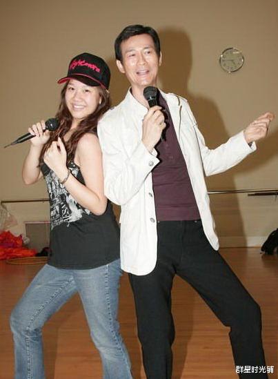 郑少秋|楚留香郑少秋：靠二婚妻子走红，三段婚姻四个女儿，命运各不相同