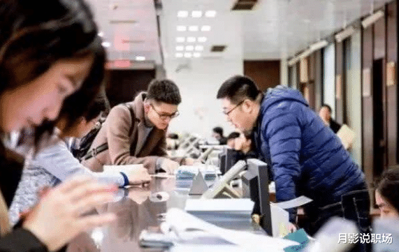 招聘|985硕士辞职，吐槽公司招高学历的人，却让其干高中生的活，是对人才的浪费，你怎么看