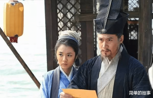 简单的故事|出道15年，零绯闻“情感剧女王”被传与胡歌结婚，她值得一切美好