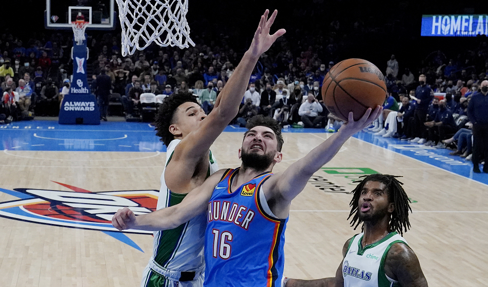 皮克|反超湖人！東契奇復(fù)出贏球，雷霆再獲稱贊，最年輕三雙先生誕生