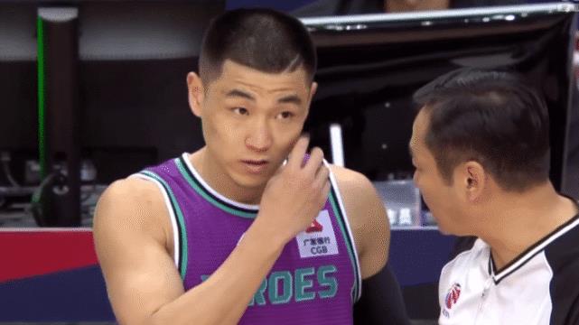 追寻星座的世界 山东男篮胜新疆止连败，主力使用仍过度，铁三角外还有隐形大腿