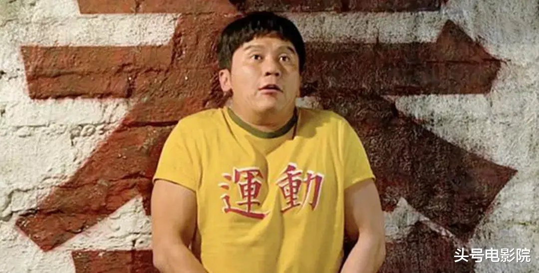 李晨|42岁李晨演17岁学生被嘲，张译留言调侃，网友让他给年轻人机会