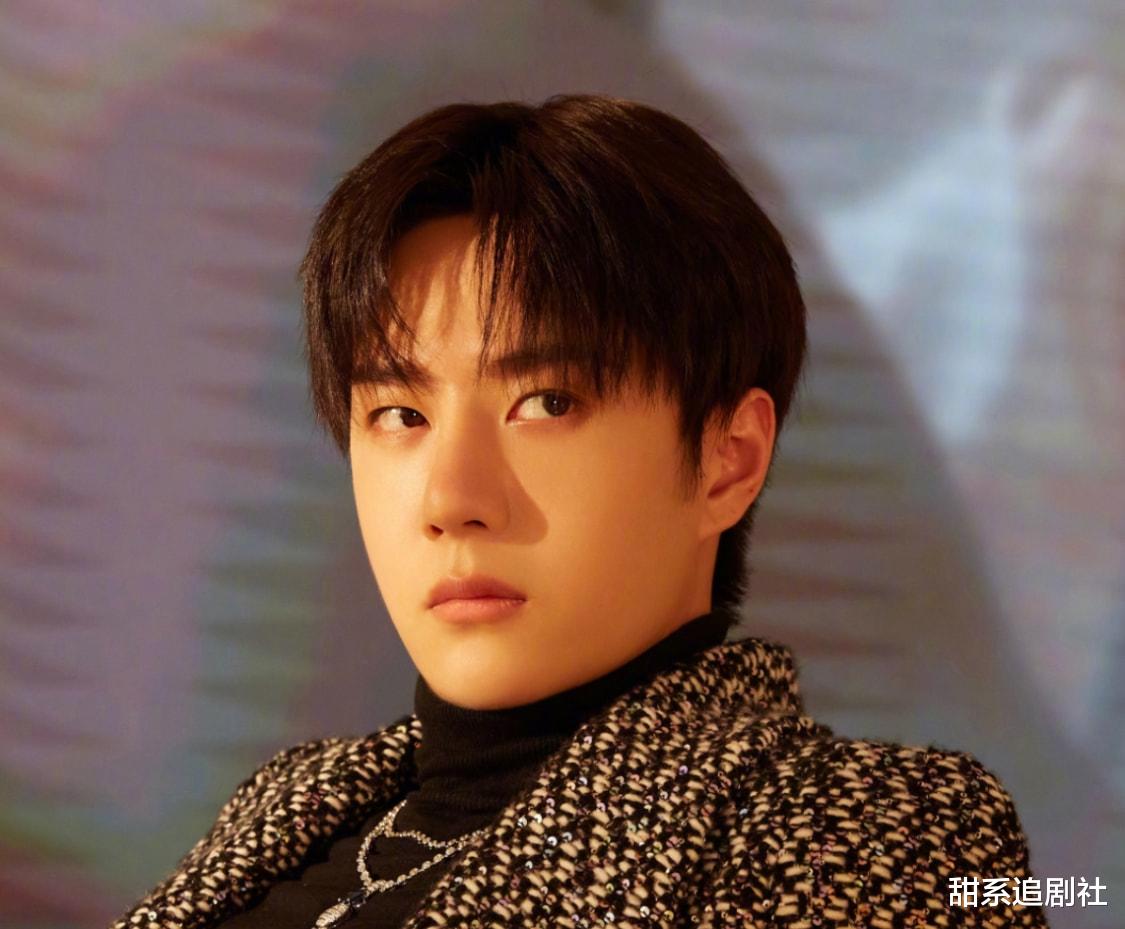 梁朝伟|搭档梁朝伟，斩获顶级资源，这位当红小生做对了什么？