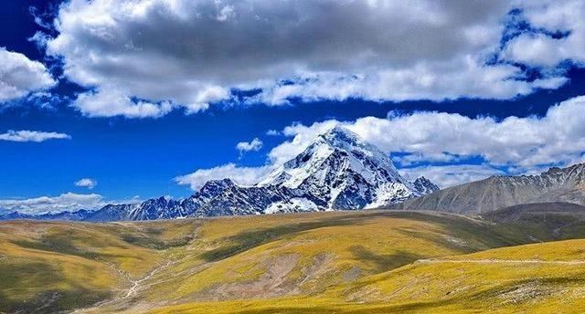 对流层 海拔越高，温度反而越来越低，不应该是离太阳越近温度越高吗？