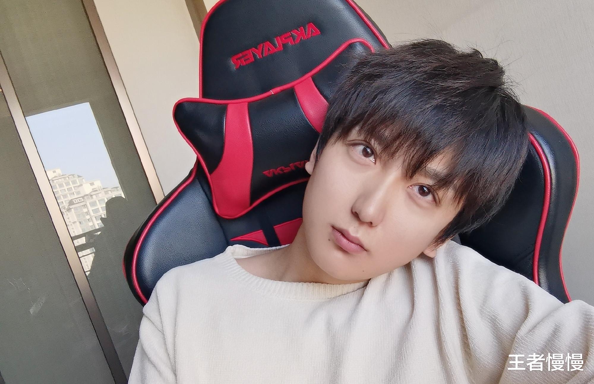 童锦程|童锦程成为户外标杆，酷酷的鑫也开始模仿，世界级后羿转型成功