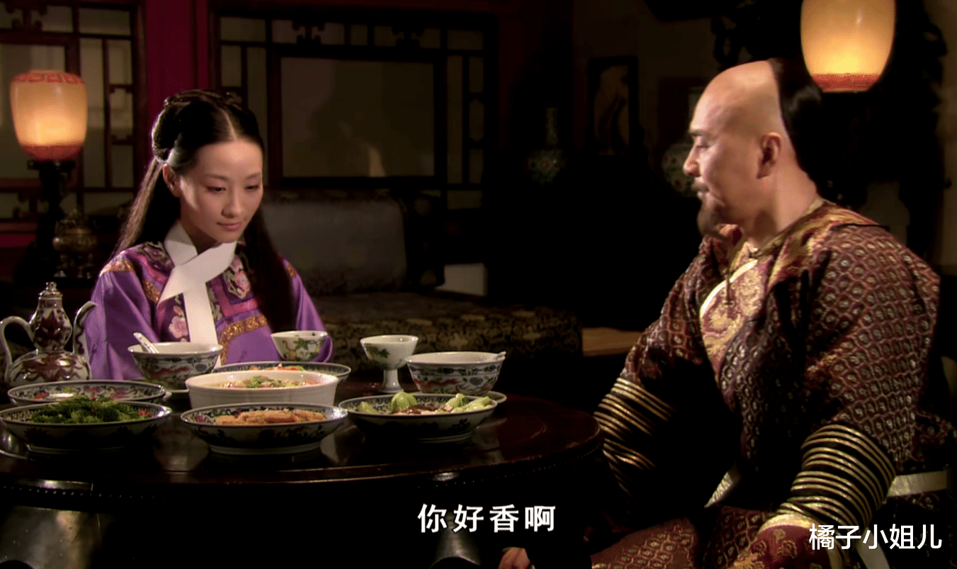 王一博|安陵容小产：甄嬛为何紧紧捂住鼻子？你看原著中这一段描述多恶心