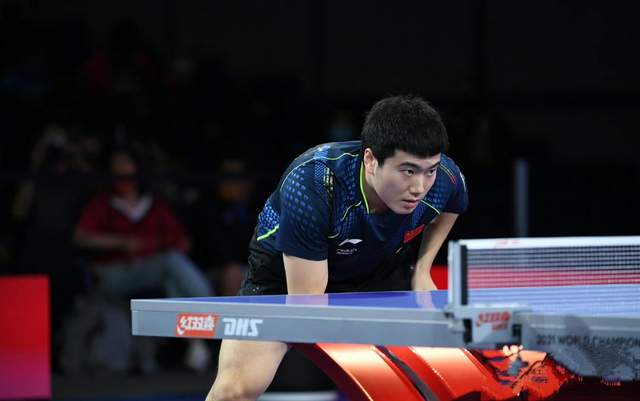 樊振東|樊振東4-1打進決賽！連續(xù)淘汰3位主力隊友，決賽迎戰(zhàn)19歲黑馬小將