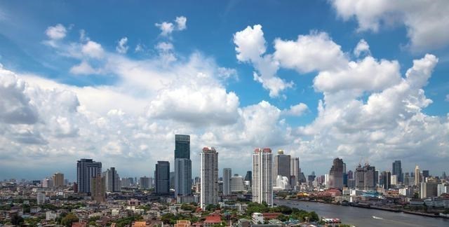 各抒己见 “二次房改”来了？今明2年起，楼市发展出现转折，3类人从中受益