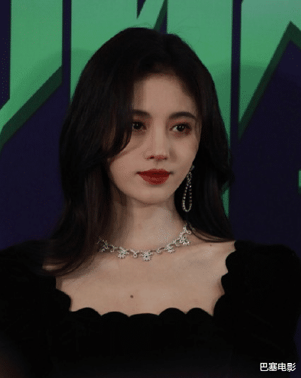 娱乐圈|只有脸能看？娱乐圈身材跟不上颜值的女明星，太“虐”了