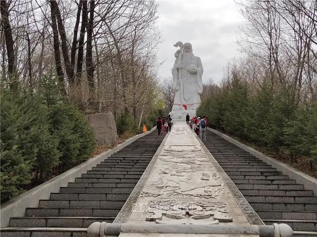 哈尔滨新闻网 森林草原火险黄色预警继续发布丨今明两天比较凉，26日暖脊“光顾”气温小升