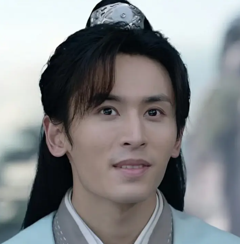 滤镜|《山河令》关了滤镜后，张哲瀚胡渣泪沟清晰可见，龚俊变化不大