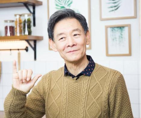 李光复|从小就住四合院,儿时拿金条当积木玩,74岁的李光复为何还在拍戏