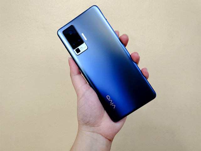 旗舰机|从4698降到2309元，vivo旗舰机二手价：256GB+90Hz屏！