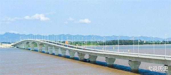 越南花3000億建造的大橋一夜坍塌，民眾卻要求中國賠償，原因為何？-圖8