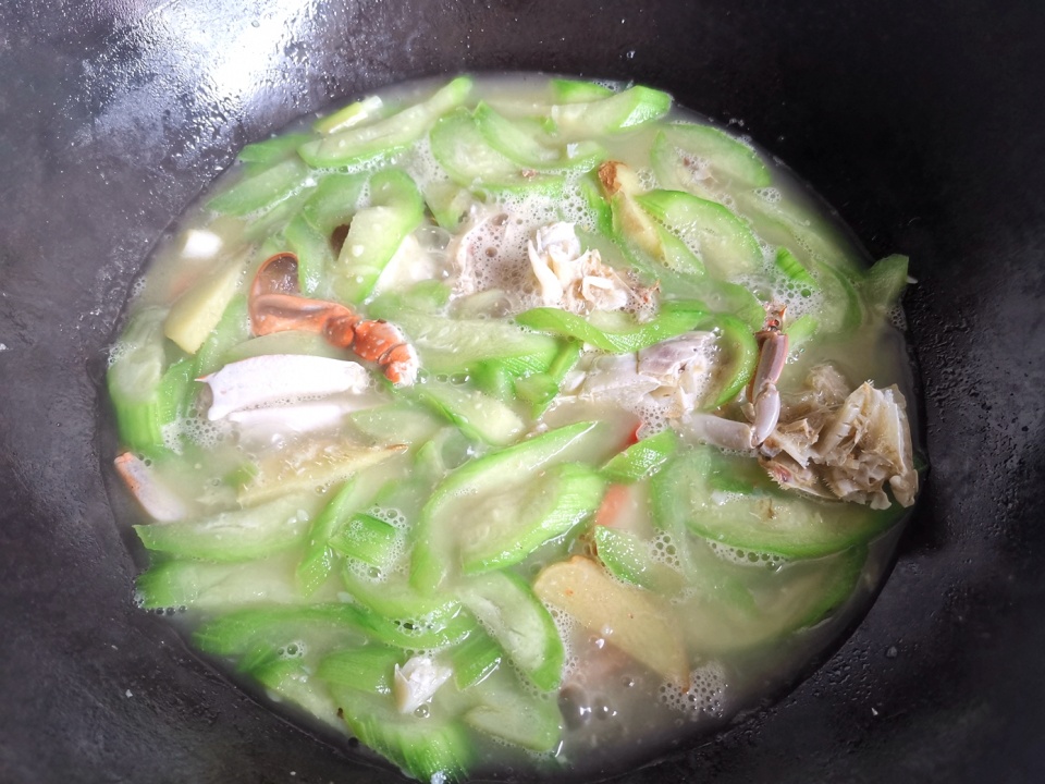 丝瓜|夏天，这“美容菜”要多吃，排毒润肠一身轻松，皮肤水嫩无斑点