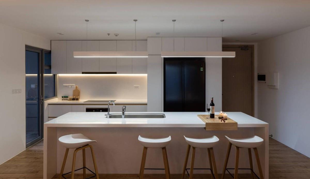 |往往越简单的设计越受欢迎，120㎡全屋原木色，再过10年照样高级