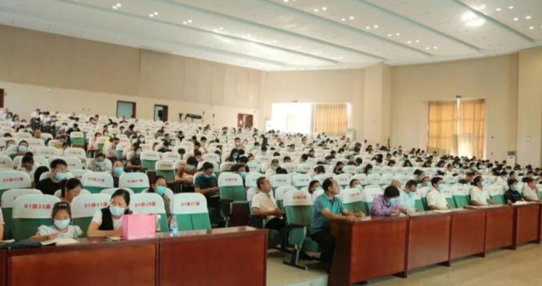 高秀花说育儿|猖狂！男老师侵犯多名女学生还录下侵犯视频：她们是自愿的