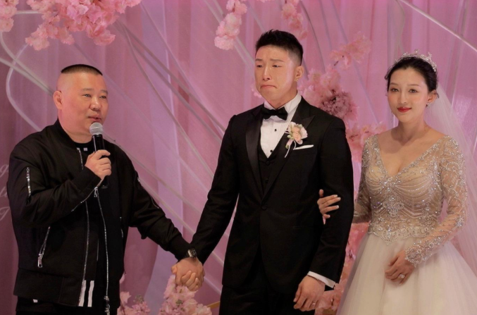 德云社|德云社“饼嫂”晒娃引起群嘲，只因烧饼基因太强，粉丝：别挣扎了