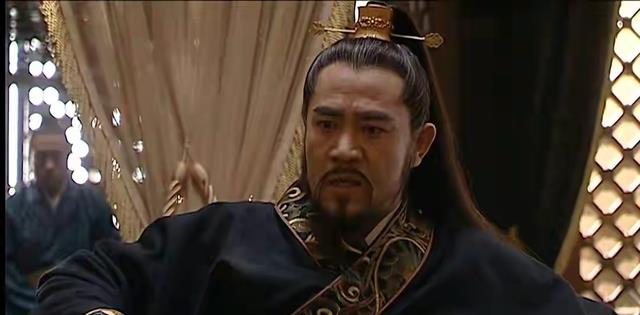 武思月|《输赢》张黎不按套路出牌，别具一格，配角张雯气质不输辛芷蕾