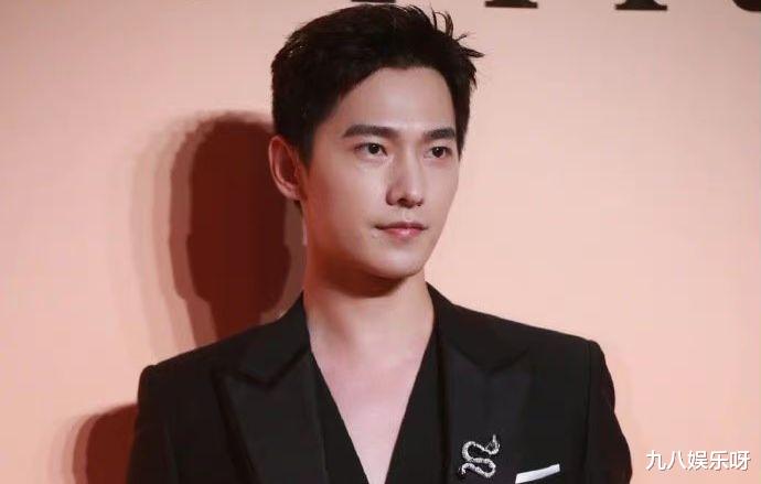 迪丽热巴|男艺人生图证明自律性，迪丽热巴成人生赢家，几百亿粉丝集体羡慕