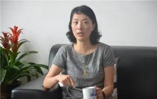 無名可取 马云当年为留住前台第一朵金花，承诺跟稳他10年拿2亿，如今怎样