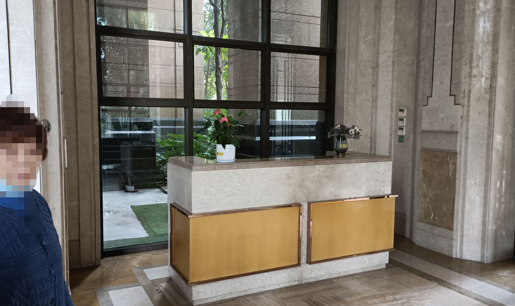 重庆|金玉其外败絮其中？重庆江北嘴头号豪宅现奇葩物业，业主叫苦连天