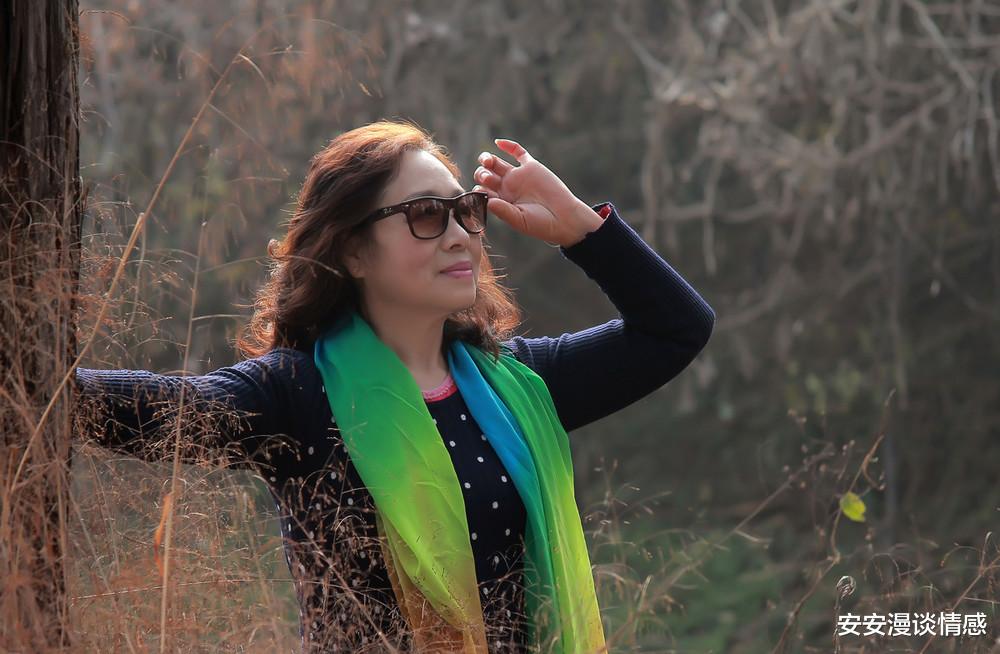 安安漫谈情感 人在退休后，为什么不要再和老同事来往？三位老人说出了答案