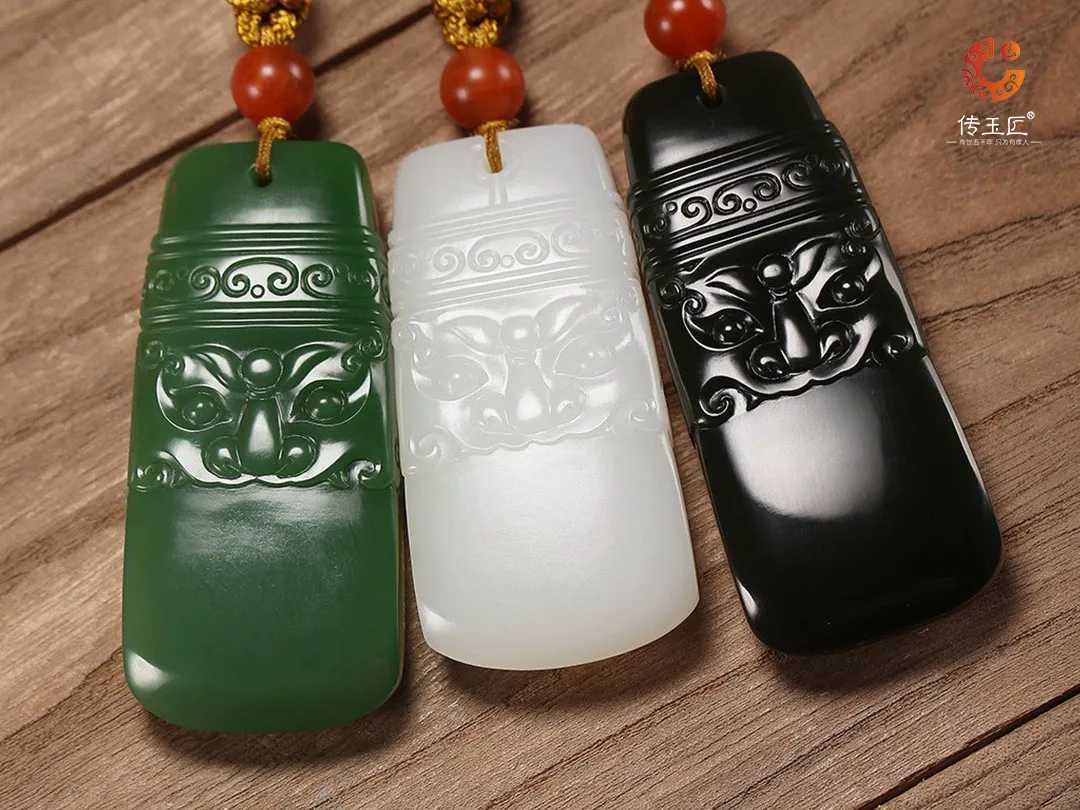 文玩|【和田玉口诀】籽看皮，沁看底，山料看质地！