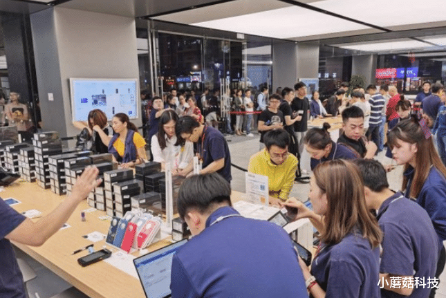 |买手机舍得花钱，2021这3款手机最值得买，流畅使用两三年不卡顿