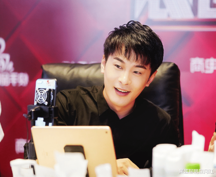 上海市 辛巴账号被追封7天，媳妇初瑞雪发声力挺，二驴开播吐槽其胆子大