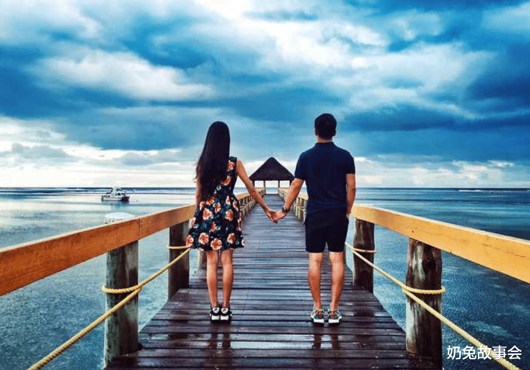 奶兔故事会|我条件这么好，你哪里配得上我，分手之后，见到前任男人笑了