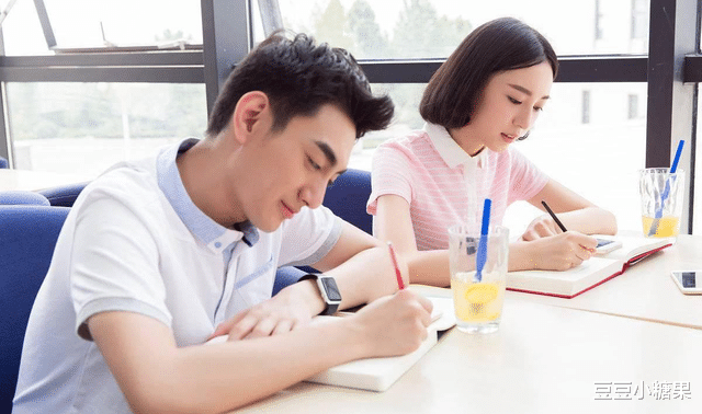 豆豆小糖果|凤凰男为家付出10年后，侄子要出生，嫂子索要5万元月子中心费用